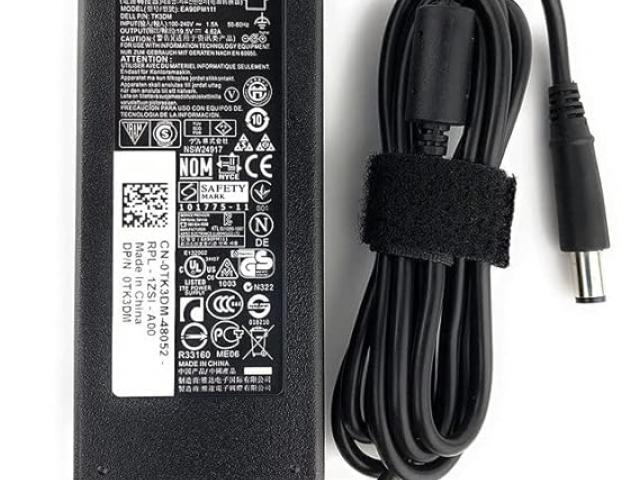 DELL 90W BIG PIN price in coimbatore DELL 90W BIG PIN price in coimbatore